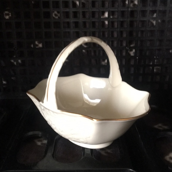 Lenox Other - Lenox Candy Basket